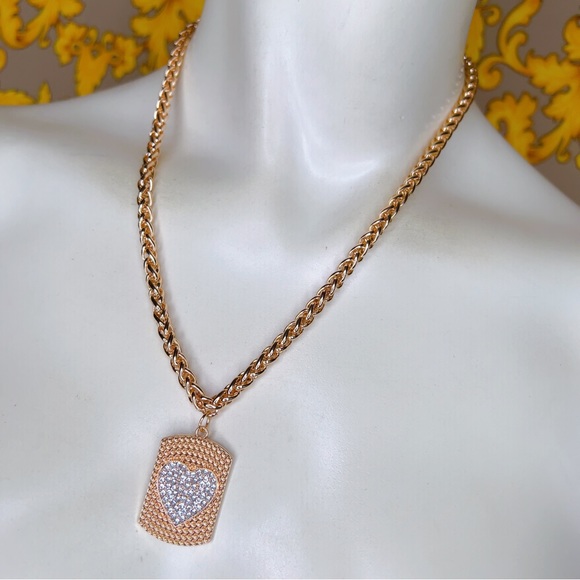 Bloomingdale's Jewelry Gold Necklace Chain Tag Crystal Heart